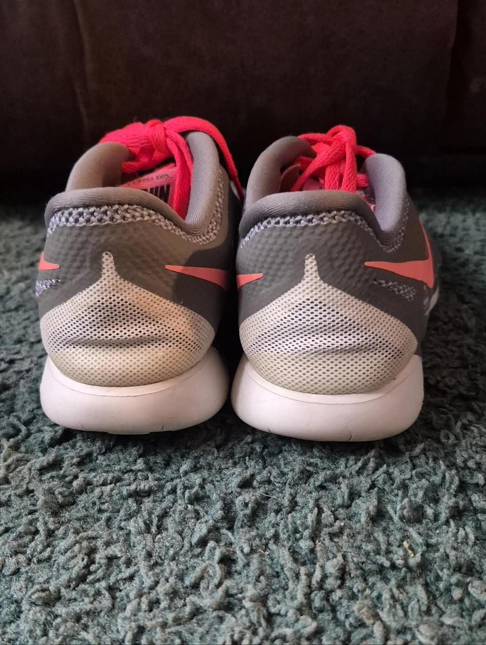 Nike Free 5.0 Running Shoes Women's Size 9.5 Gray Pink